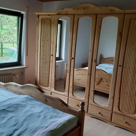 Ferienwohnung Auf Dem Bauernhof - Hermanns Lodge Strassenhaus Exteriér fotografie